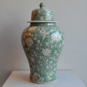 Porselen Kapaklı Tasarım Aksesuar Vazo