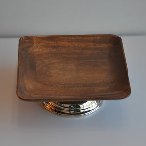 Ahşap Gümüş Ayak Detaylı Kare Sunum Tabağı