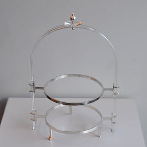 Pirinç Detaylı Pleksi Etajer ( Gümüş Renk )