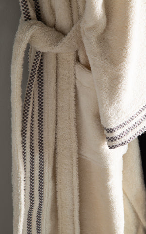 MODEO Bornoz Aile Seti